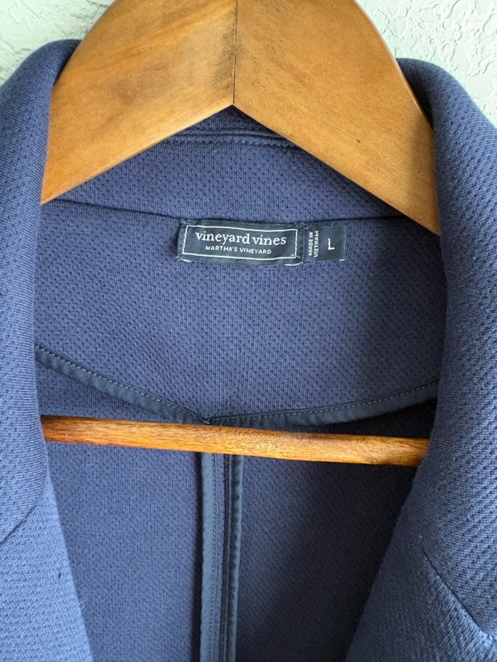Vineyard Vines Navy Single-Button Gold-Accent Blazer - Picture 5 of 7